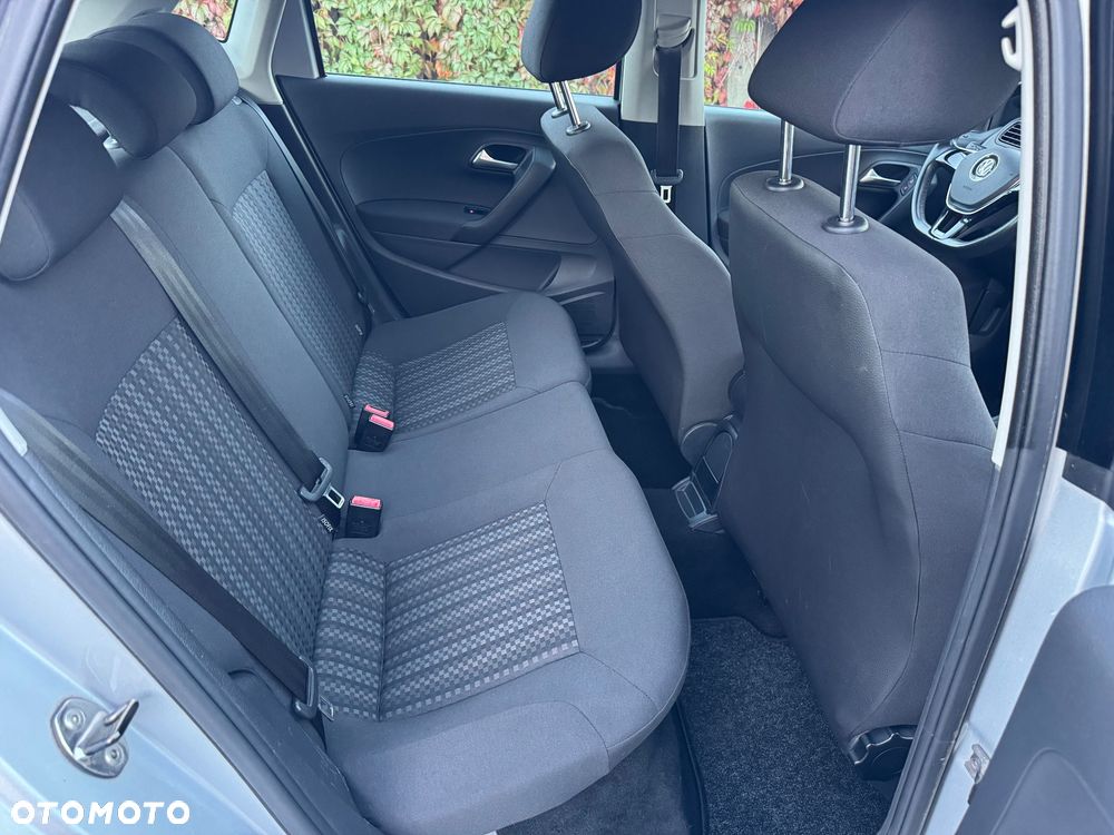 Volkswagen Polo - 11