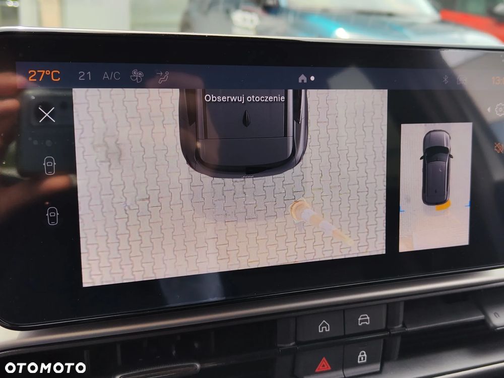 Jeep Avenger 1.2 T3 mHEV Summit FWD eDCT6 - 19