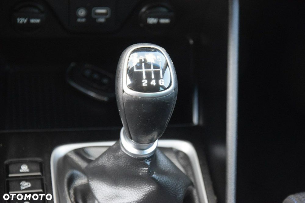 Hyundai Tucson 1.7 CRDI BlueDrive Comfort 2WD - 29