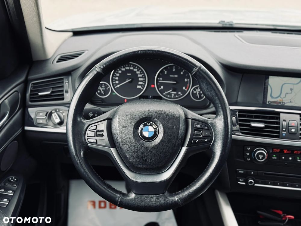 BMW X3 xDrive20d - 24