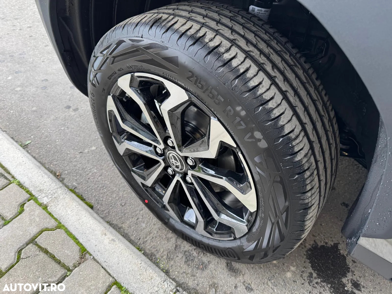 Toyota Yaris Cross 1.5 VVT-i HSD 4x2 Dynamic - 8