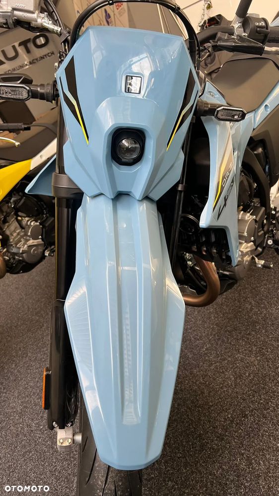Suzuki DR-Z - 12