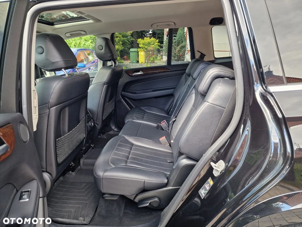 Mercedes-Benz GLS - 14