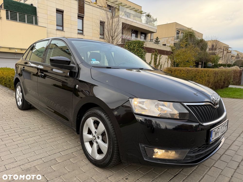 Skoda RAPID 1.4 TSI Ambition Max DSG - 12