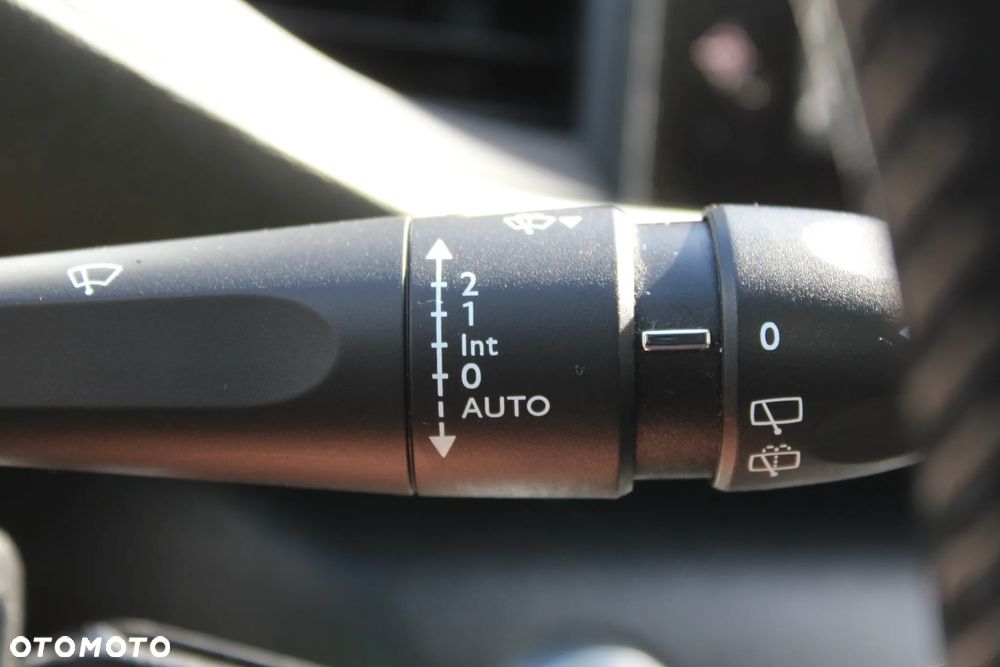 Peugeot 308 e-HDi FAP 115 Stop&Start Business Line Niveau 2 - 37