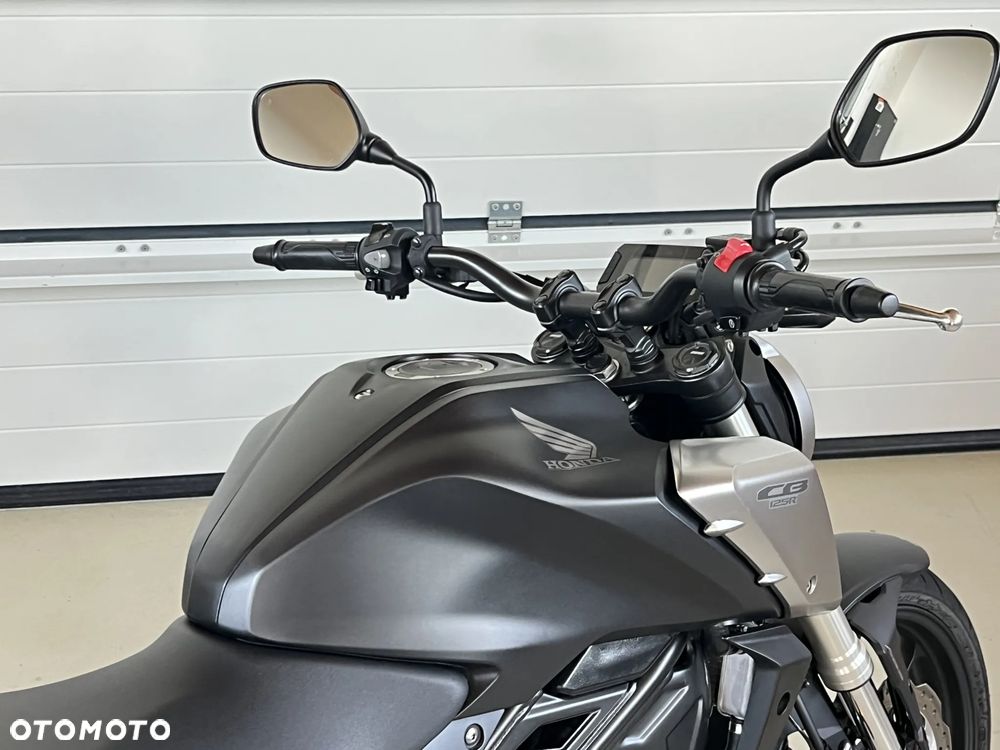 Honda CB - 33