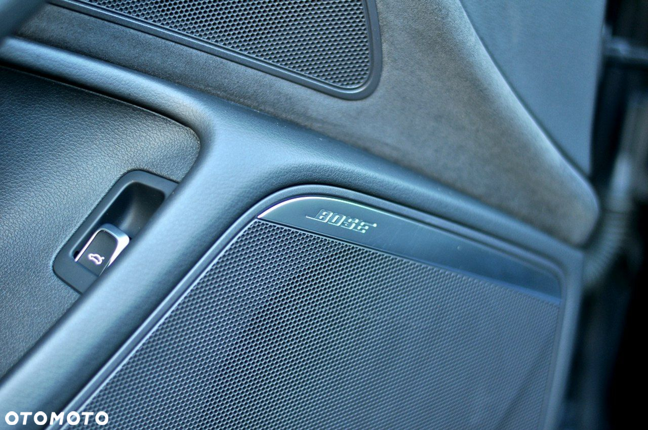 Audi A6 Avant 2.0 TDI Ultra S tronic - 24