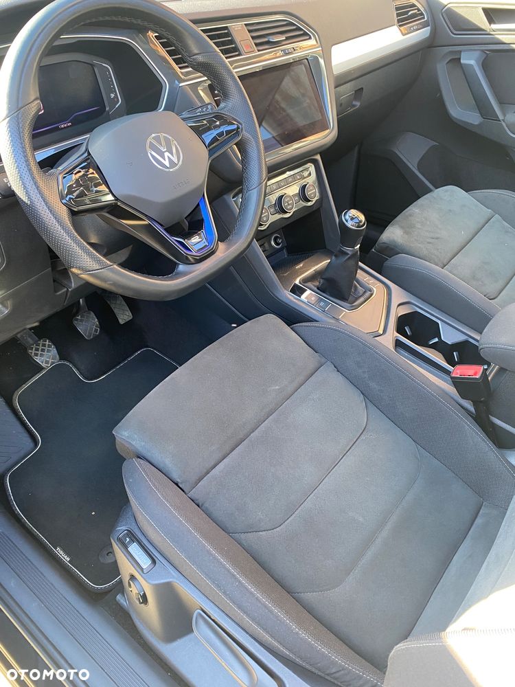 Volkswagen Tiguan 2.0 TDI SCR R-Line - 14
