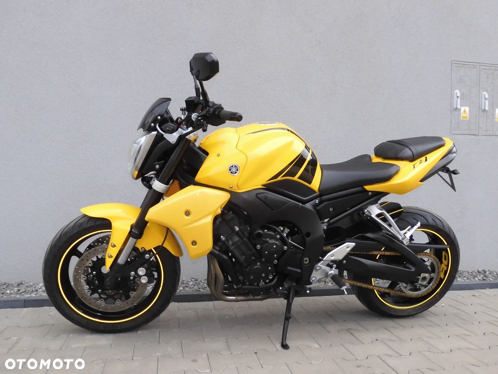 Yamaha FZ - 23