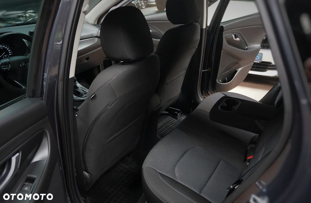 Hyundai i30 1.5 T-GDI Fastback 48V-Hybrid DCT Prime - 17