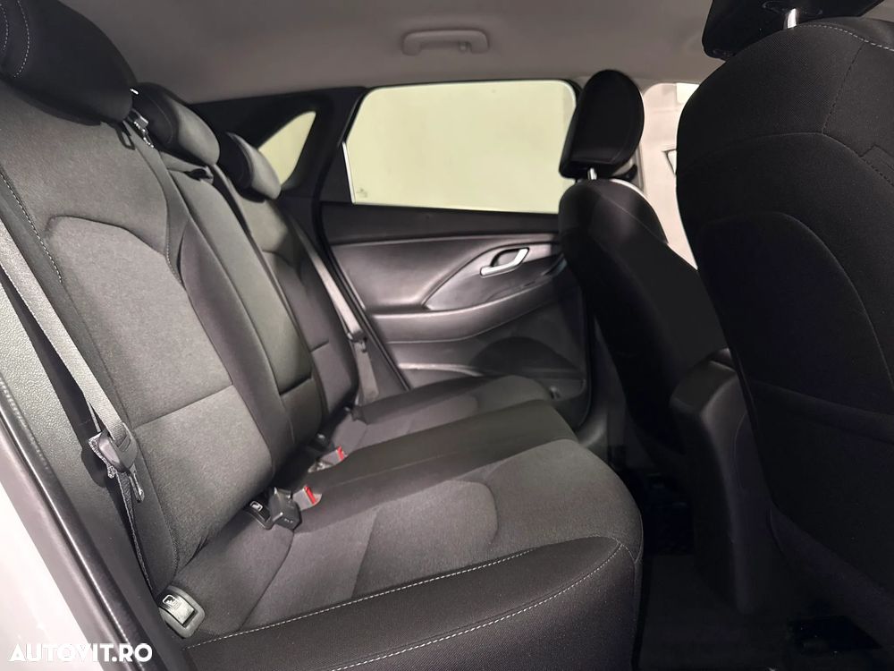 Hyundai i30 - 13