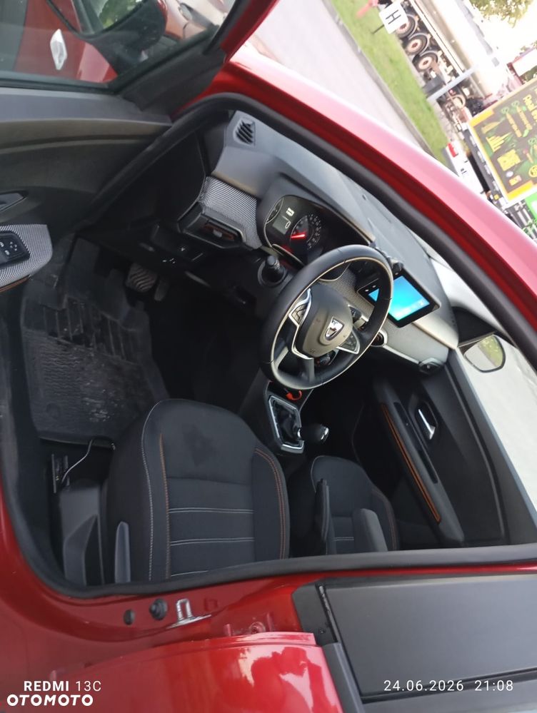Dacia Sandero 1.0 TCe Comfort CVT - 33