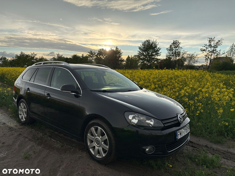 Volkswagen Golf 2.0 TDI DPF Highline - 3