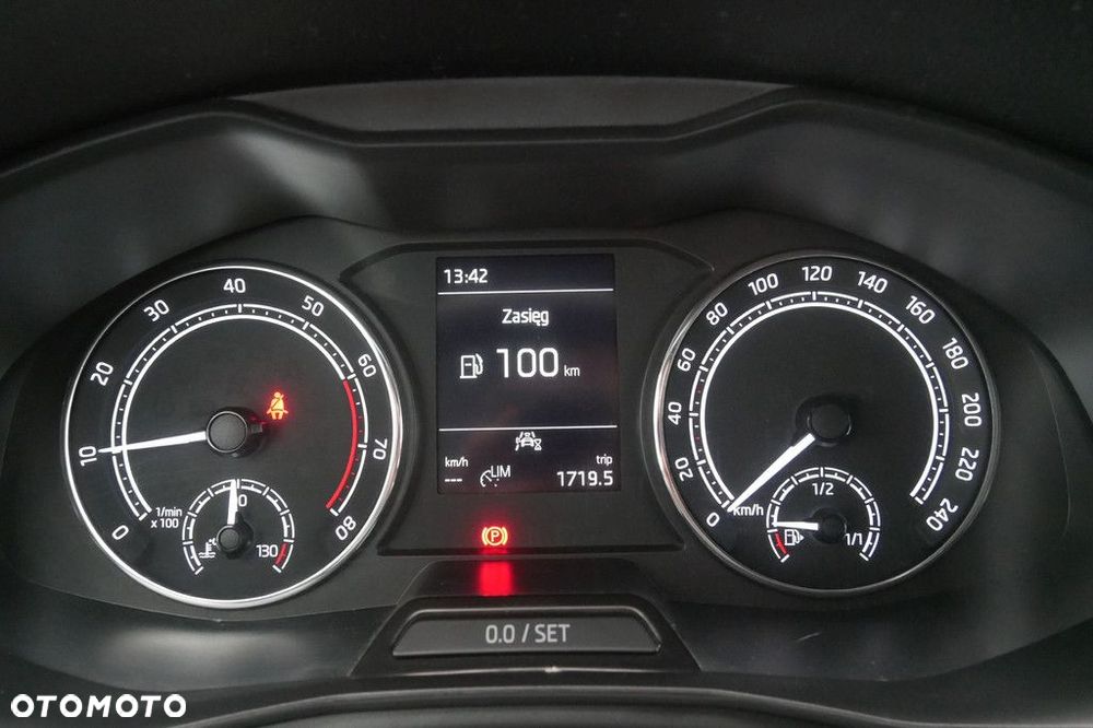 Skoda Kamiq 1.0 TSI Ambition - 9