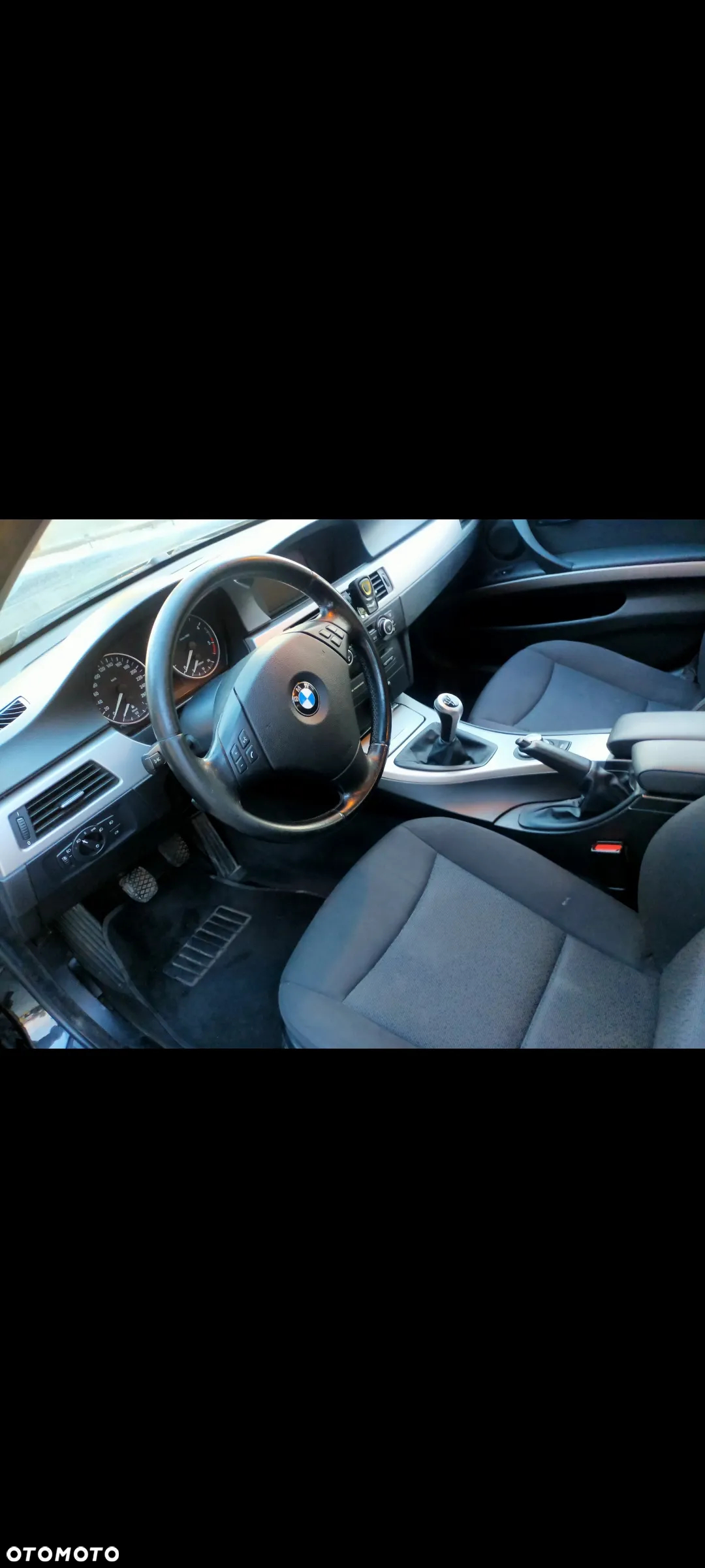 BMW Seria 3 320d DPF Touring - 10