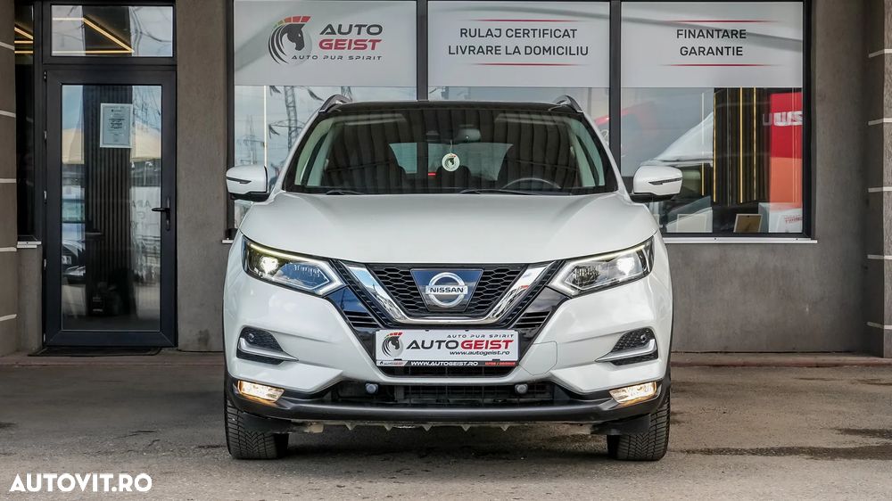Nissan Qashqai 1.6 dCi DPF tekna - 9