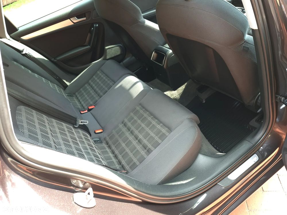 Audi A4 Avant - 13
