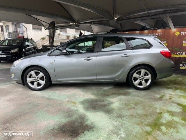 Opel Astra Sports Tourer 1.3 CDTi Cosmo S/S - 2