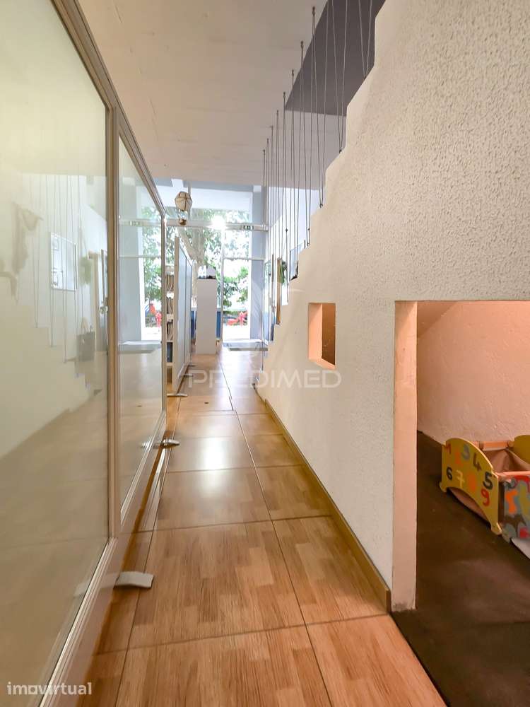 OPORTUNIDADE DE NEGÓCIO: Centro de Estudos & ATL com 190m² - Grande imagem: 3/26