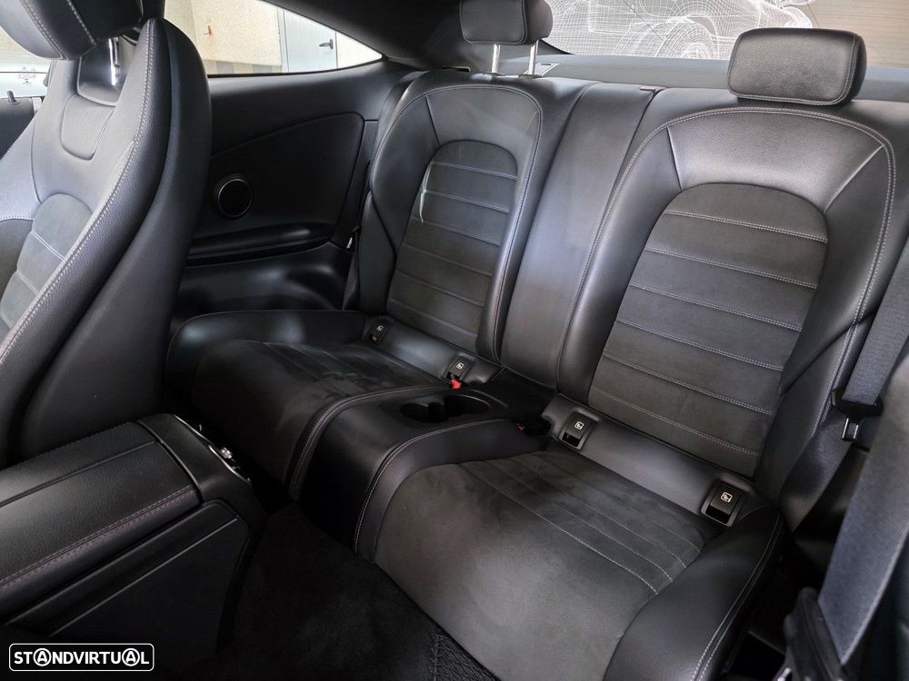 Mercedes-Benz C 200 - 12