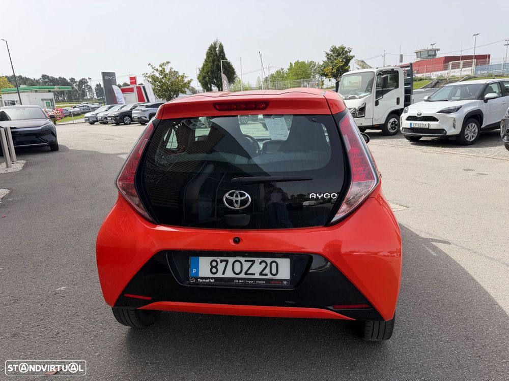 Toyota Aygo 1.0 X-Cite - 10