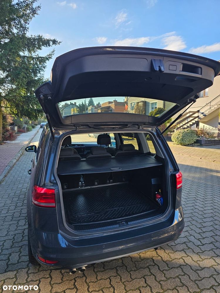 Volkswagen Touran ver-2-0-tdi-bmt-highline-dsg - 5