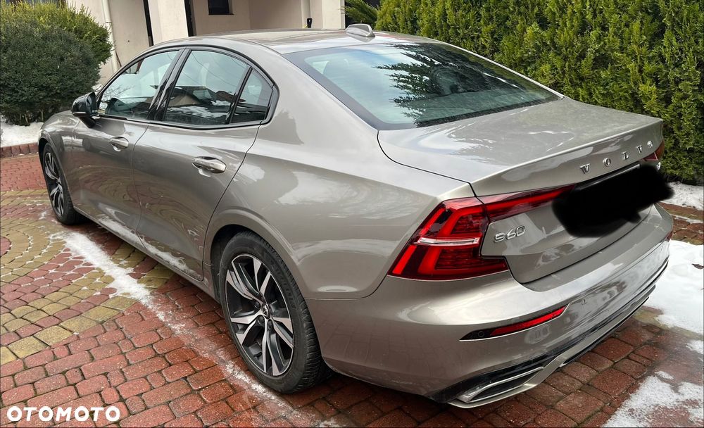 Volvo S60 T4 R-Design - 5