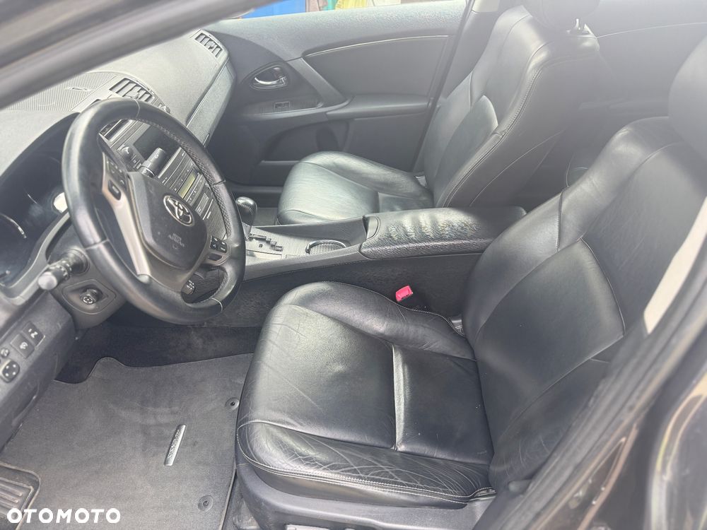 Toyota Avensis 2.2 D-4D Prestige - 10