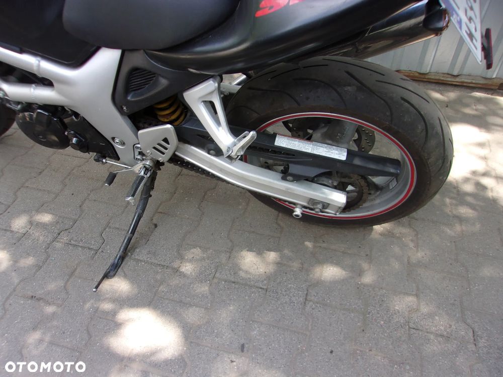 Suzuki SV - 8