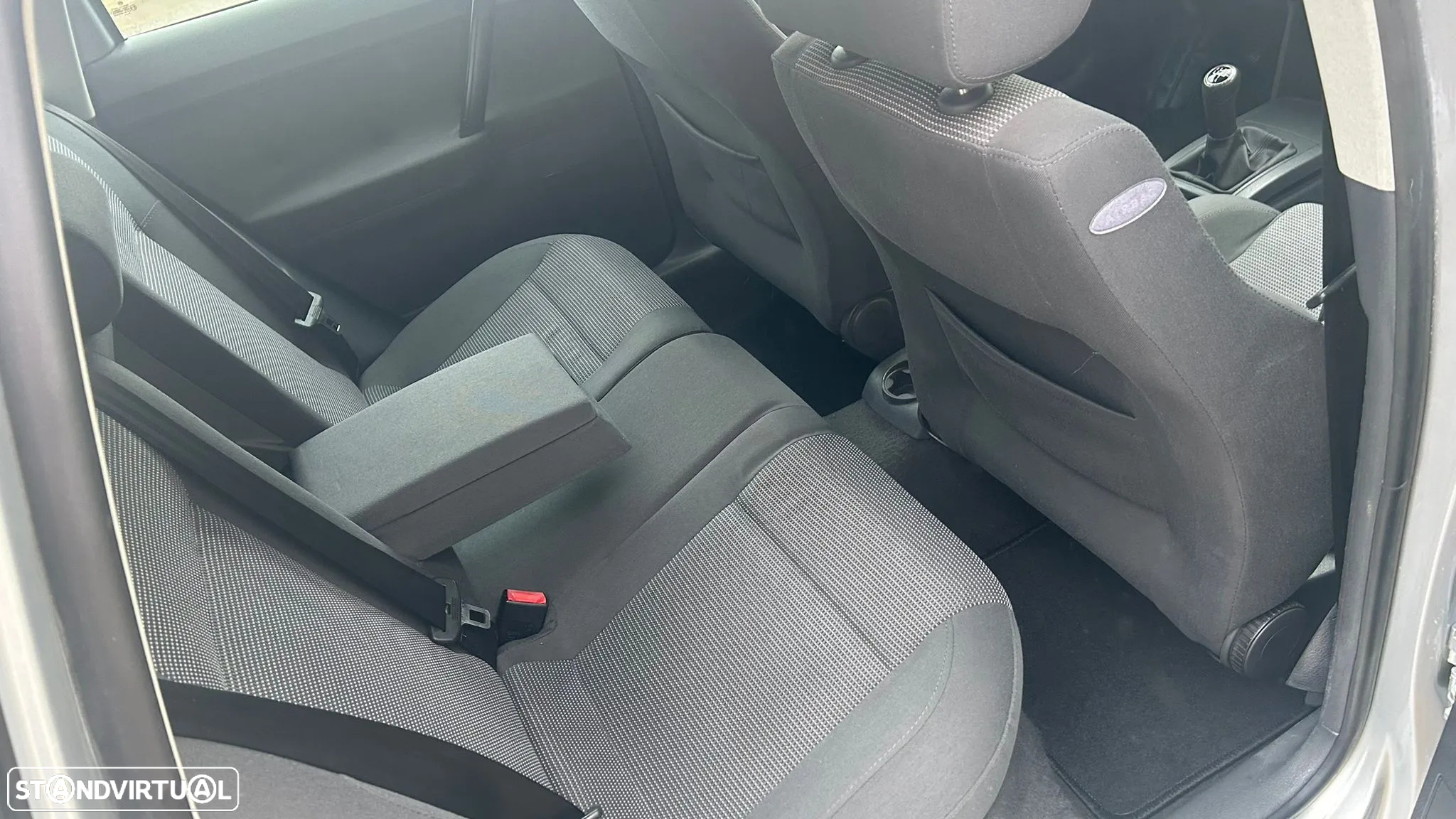 VW Polo 1.4 TDi Highline - 16