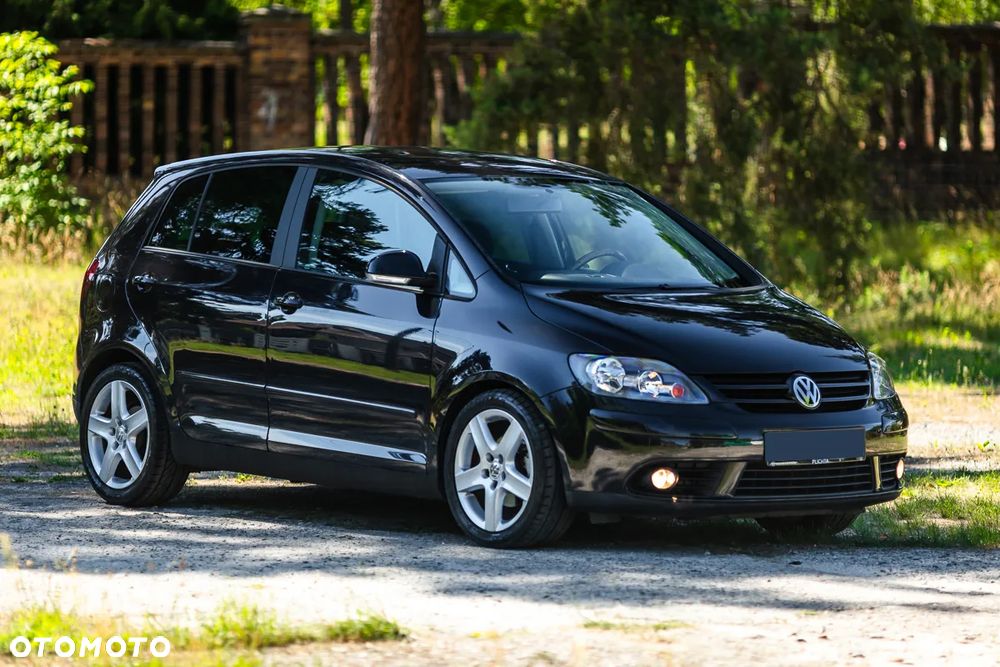 Volkswagen Golf Plus 1.6 FSI Sportline - 2