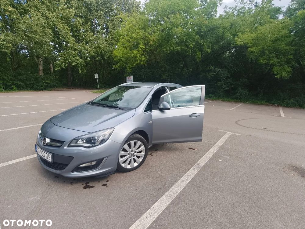 Opel Astra 1.4 T Cosmo EU6 - 1