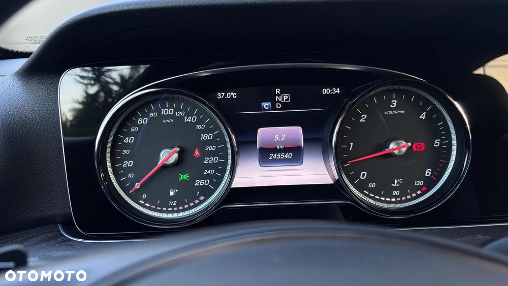 Mercedes-Benz Klasa E 350 BlueTEC 9G-TRONIC - 14