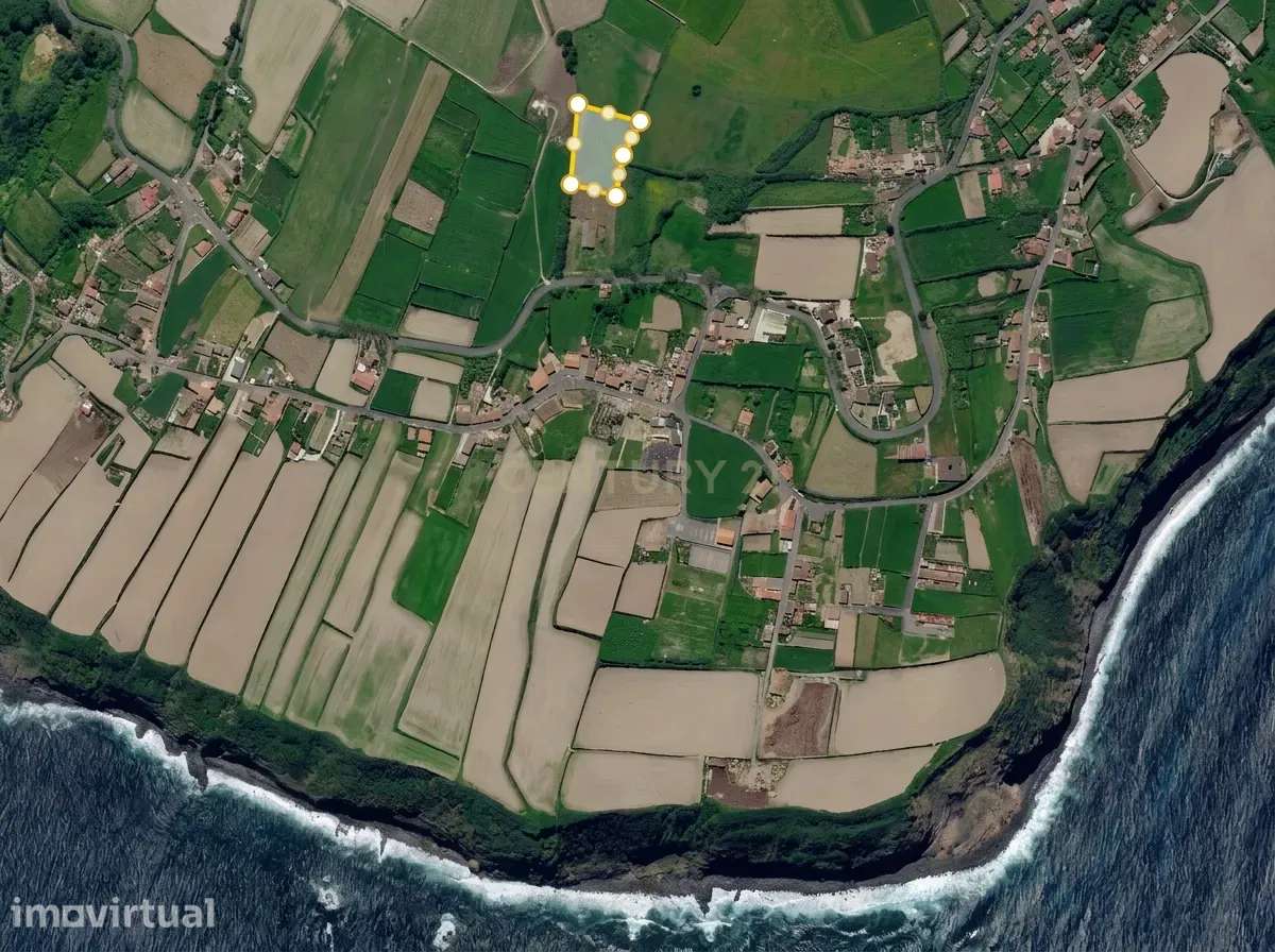 Terreno com Vista Mar e Montanha em Ponta Delgada - Grande imagem: 5/5