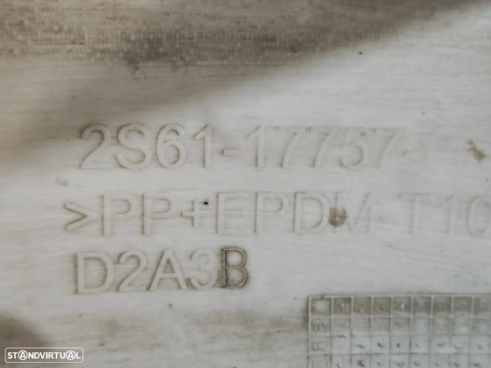 - Parachoques frente frontal original FORD FIESTA MK5 - 8