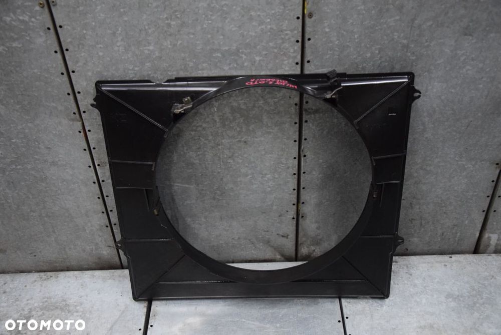 TOYOTA 4 RUNNER OSŁONA WENTYLATORA - 7