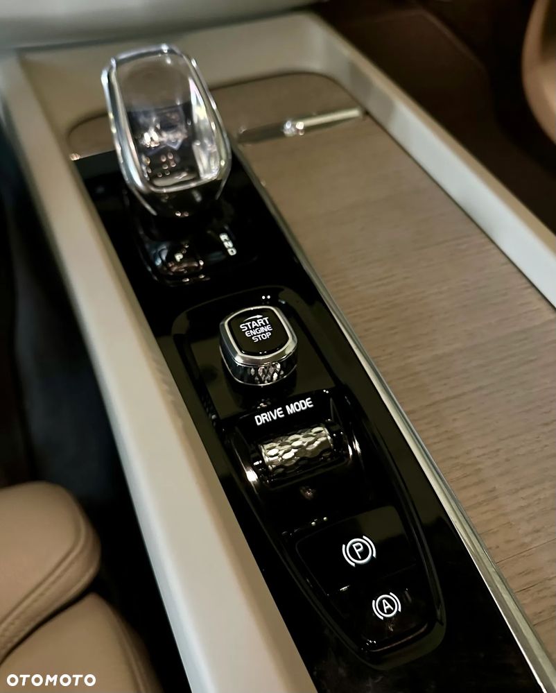 Volvo XC 60 B4 B Inscription - 17