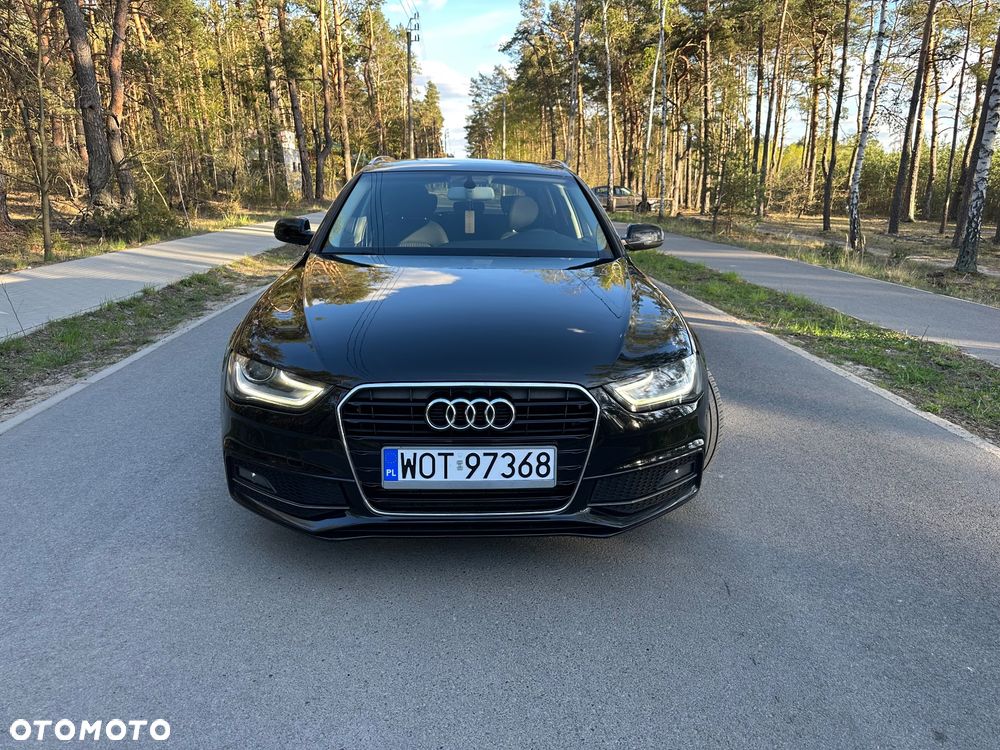 Audi A4 Avant 2.0 TFSI Flexible Fuel - 3