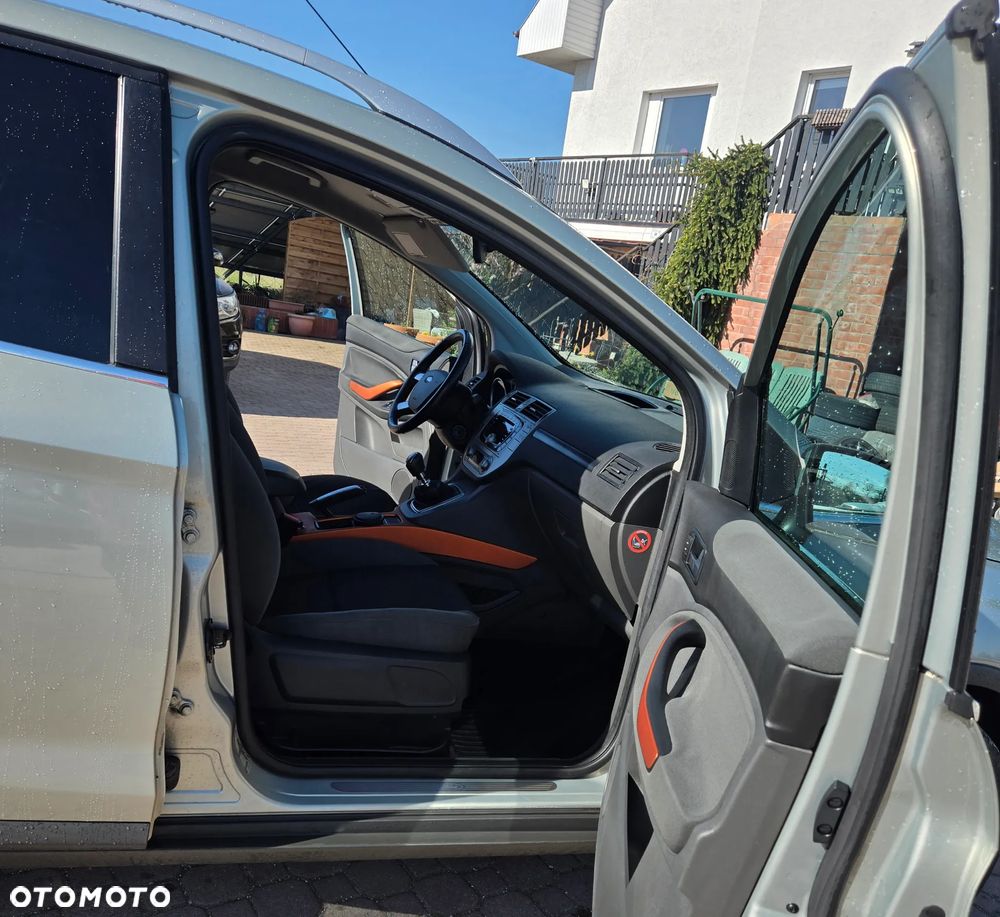 Ford Kuga 2.0 TDCi 4x4 Trend - 11