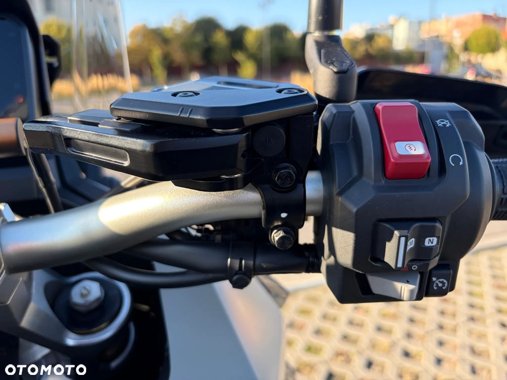 Honda X-ADV - 17