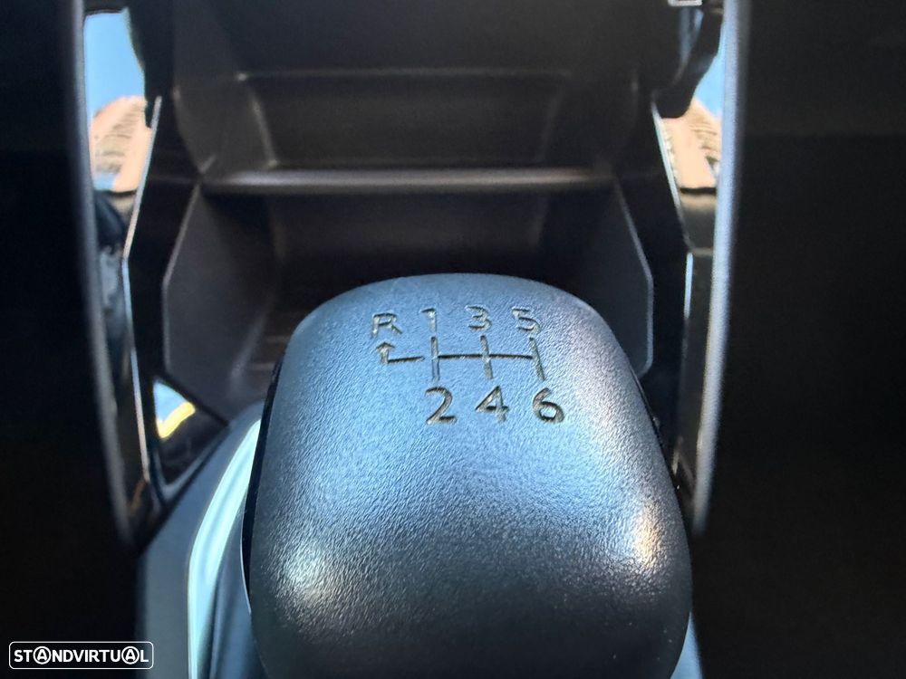 Peugeot 2008 1.5 BlueHDi Active - 30