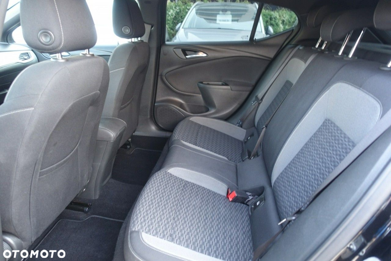 Opel Astra - 9