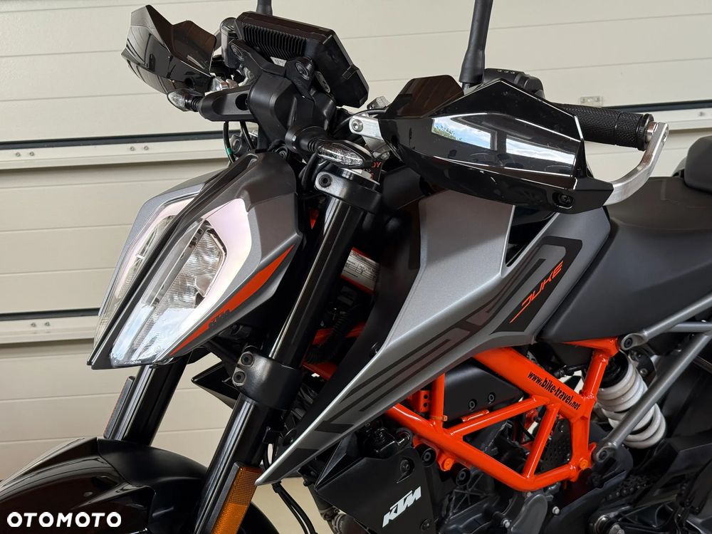 KTM Duke 125 - 16