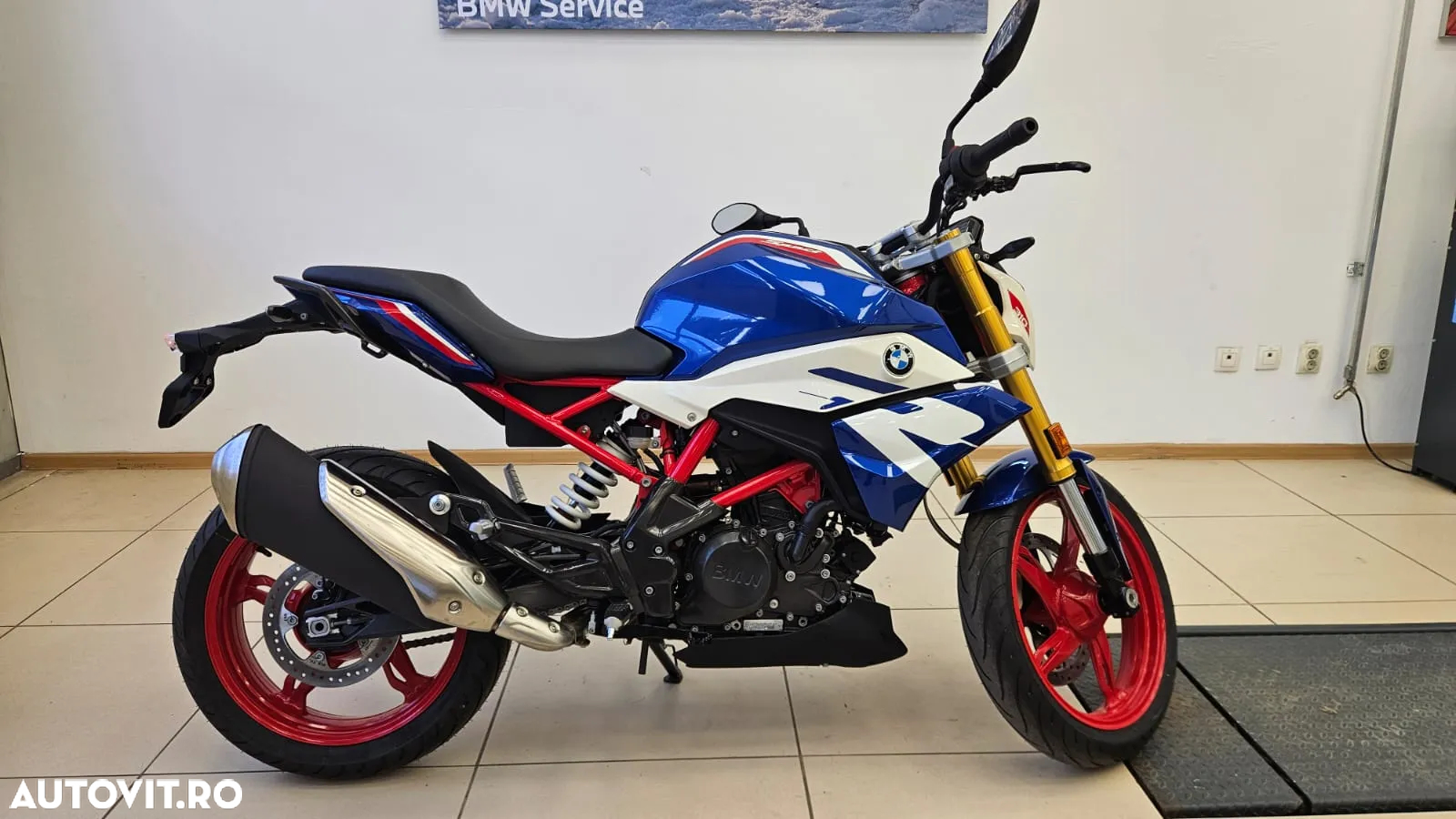 BMW G310R - 2