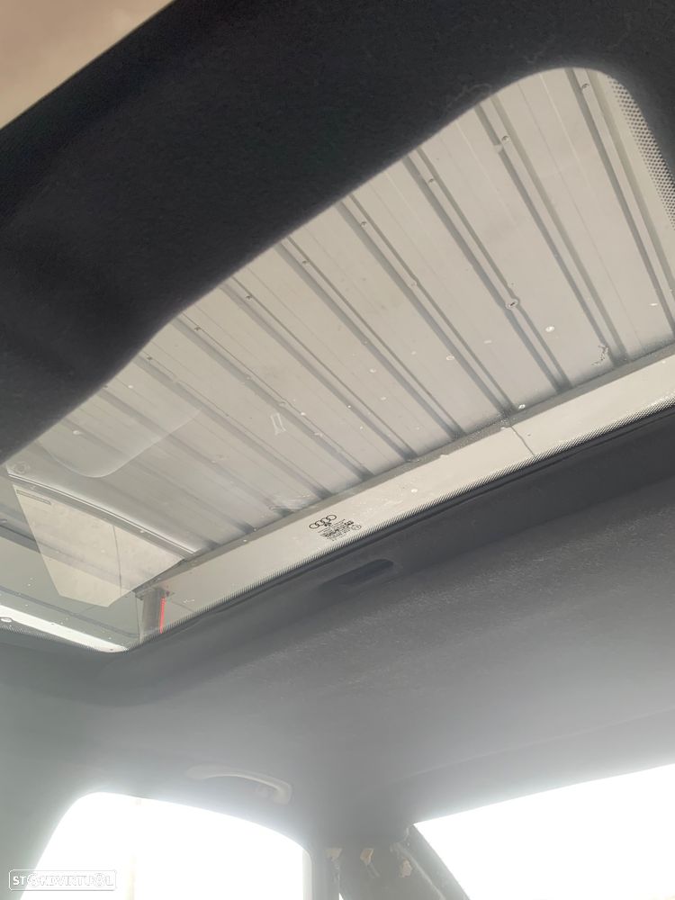 Audi A4 1.9 TDI Confort - 19