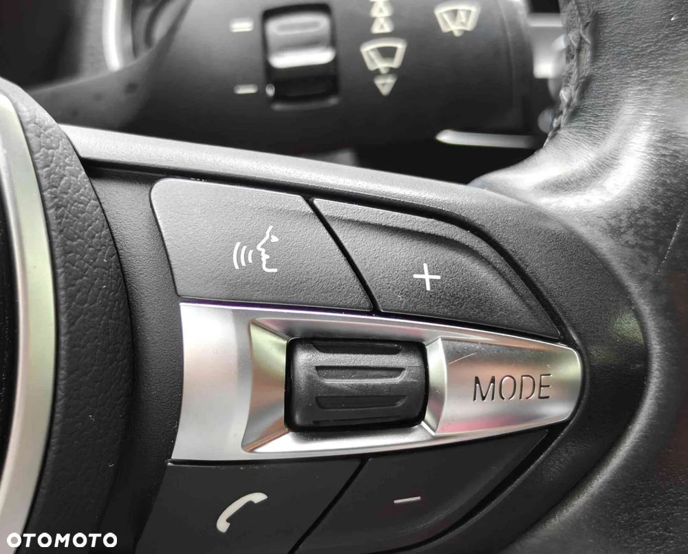 BMW Seria 1 - 32