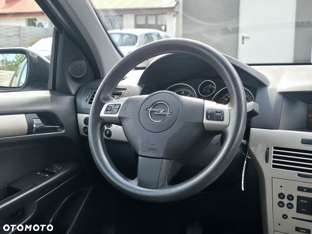 Opel Astra - 14