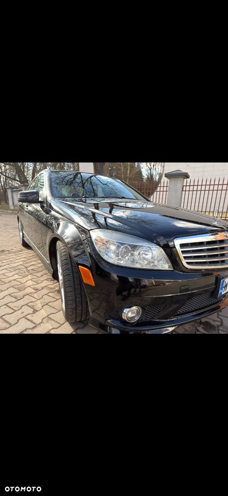 Mercedes-Benz Klasa C 300 7G-TRONIC Special Edition - 3