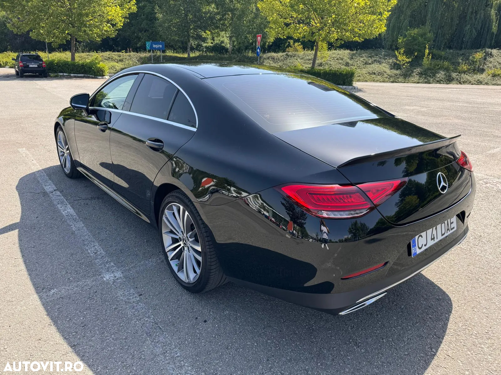 Mercedes-Benz CLS 350 d 4MATIC Aut - 2