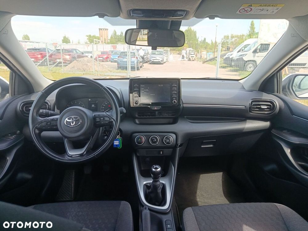Toyota Yaris - 11